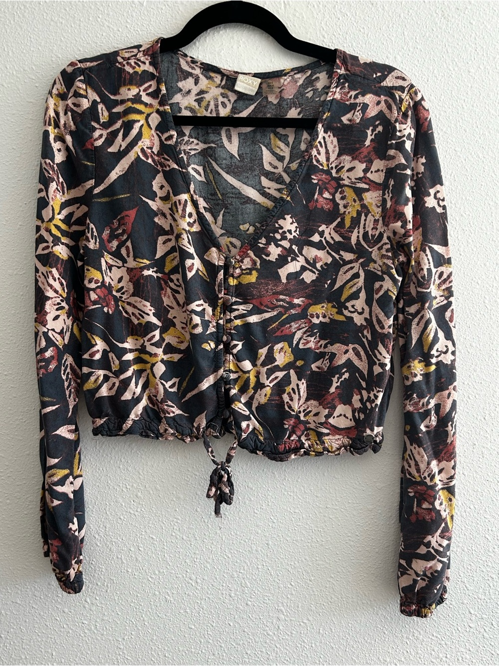 Roxy Black Floral Tie-Front Long Sleeve Shirt
